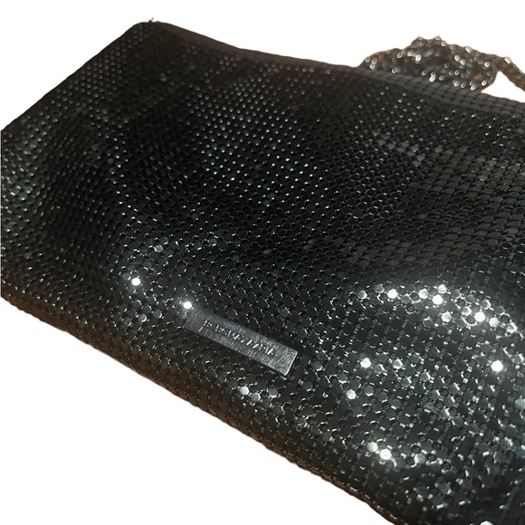 BCBGMaxAzria Black Aluminum Kisslock Crossbody/Clutch - Picture 8 of 12